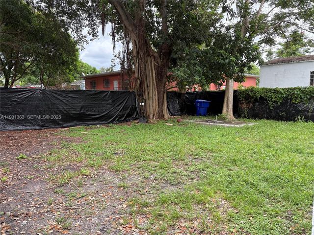 5511 NW 12th Ave, Miami, FL 33127