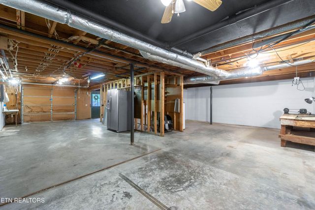 139 County Road 579, Englewood, TN 37329