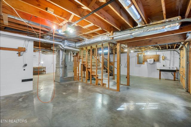 139 County Road 579, Englewood, TN 37329