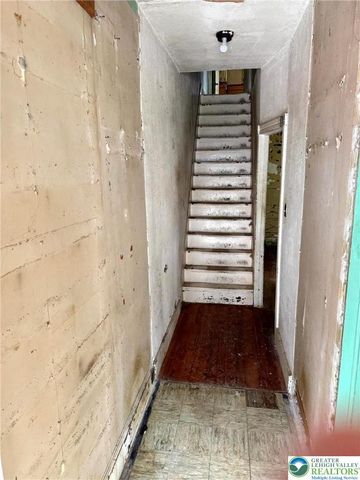 335 South 2nd Street, Bangor Boro, PA 18013