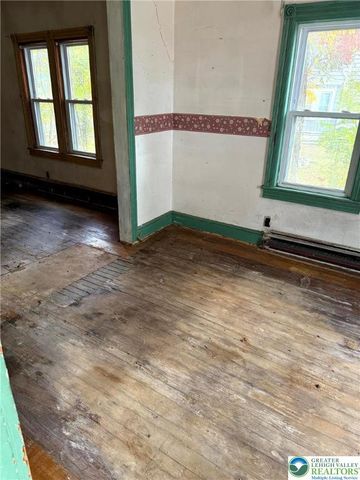 335 South 2nd Street, Bangor Boro, PA 18013