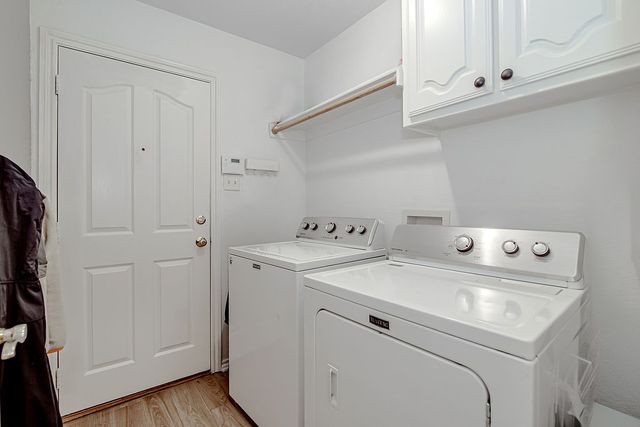 2325 Point Star Drive, Arlington, TX 76001