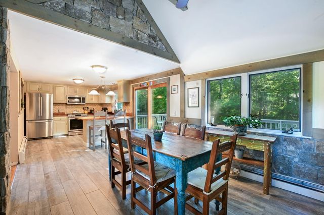 679 N Falmouth Highway, North Falmouth, MA 02556