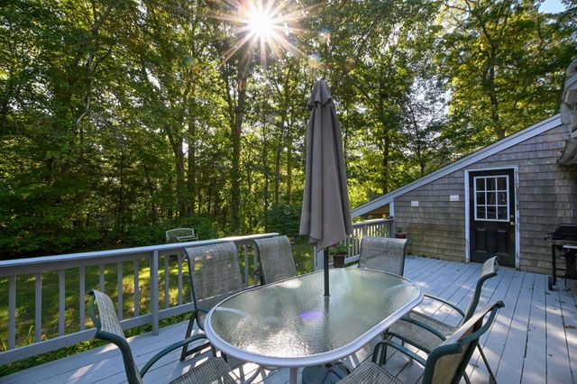 679 N Falmouth Highway, North Falmouth, MA 02556