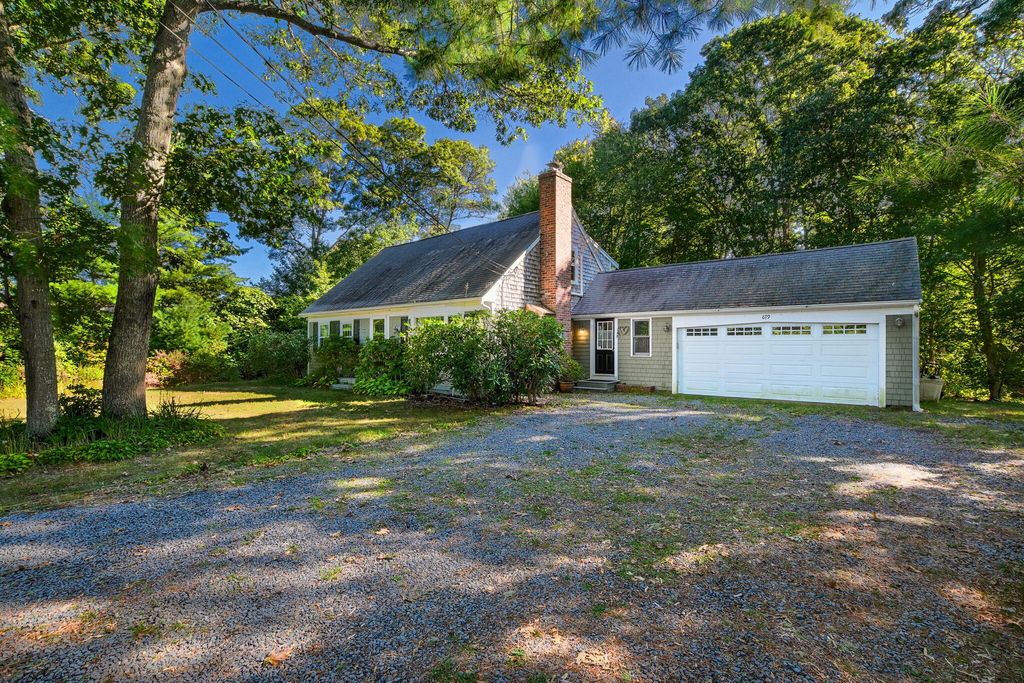679 N Falmouth Highway, North Falmouth, MA 02556