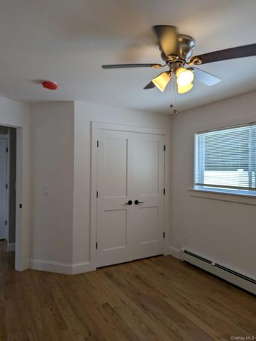 1737 N Gardiner Drive, Bay Shore, NY 11706