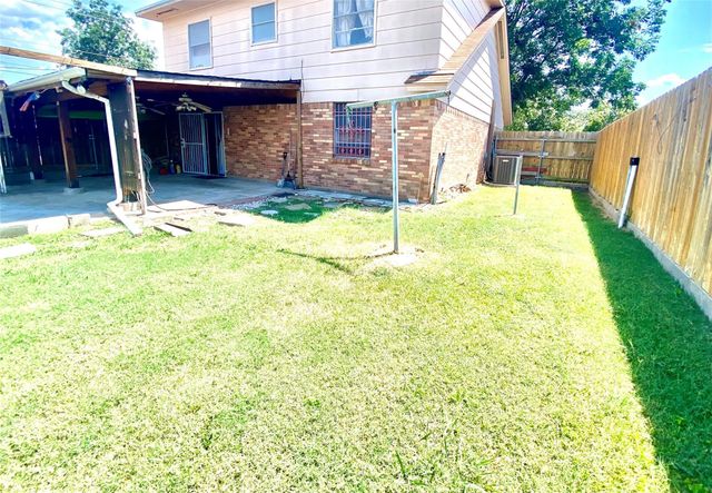 4001 Burning Tree Lane, Garland, TX 75042