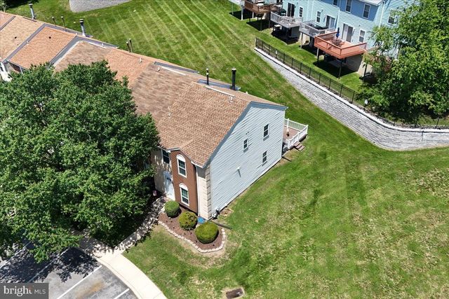 420 CEDARCREST LN, Upper Chichester, PA 19014