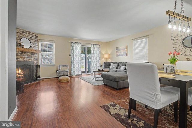 420 CEDARCREST LN, Upper Chichester, PA 19014