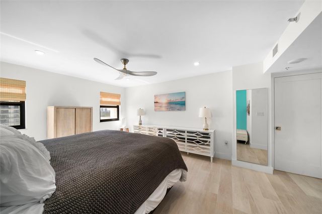 1201 S Ocean Drive 1607N, Hollywood, FL 33019