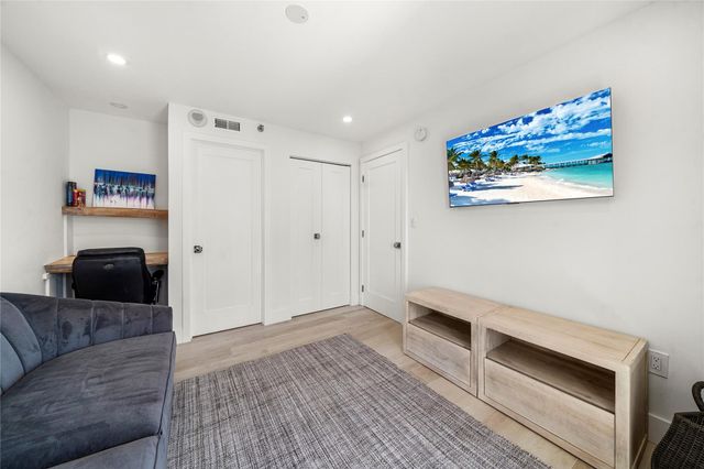 1201 S Ocean Drive 1607N, Hollywood, FL 33019