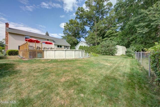 46 Cindy Crest Drive, Rotterdam, NY 12306