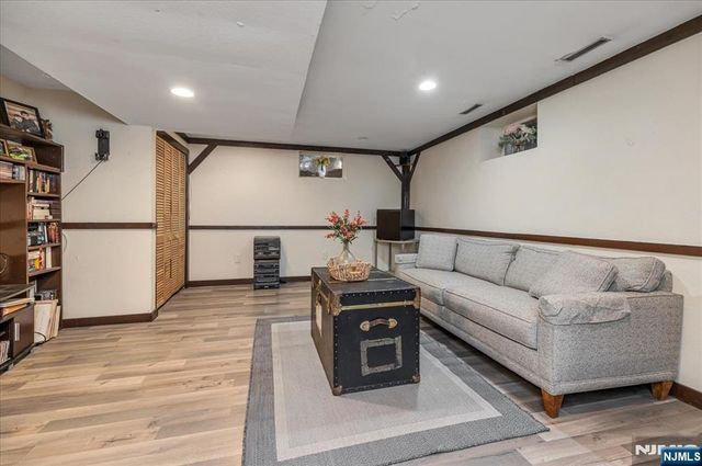 68 Marcia Road, Ringwood, NJ 07456