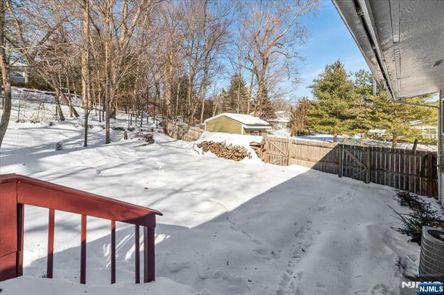 68 Marcia Road, Ringwood, NJ 07456