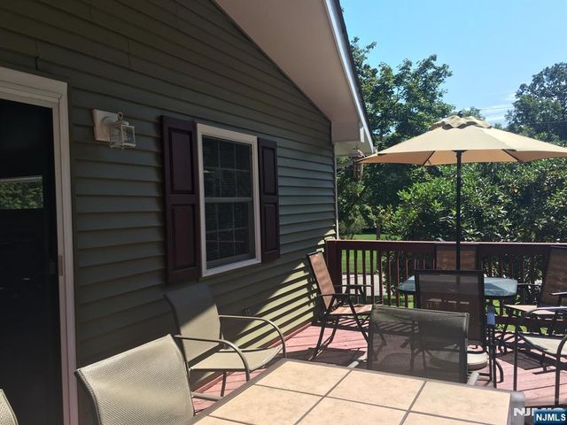 68 Marcia Road, Ringwood, NJ 07456