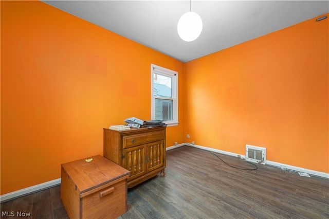 5275 Lynd Avenue, Lyndhurst, OH 44124