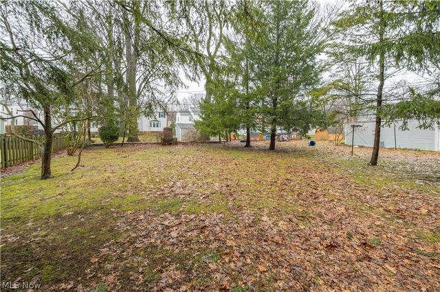 5275 Lynd Avenue, Lyndhurst, OH 44124