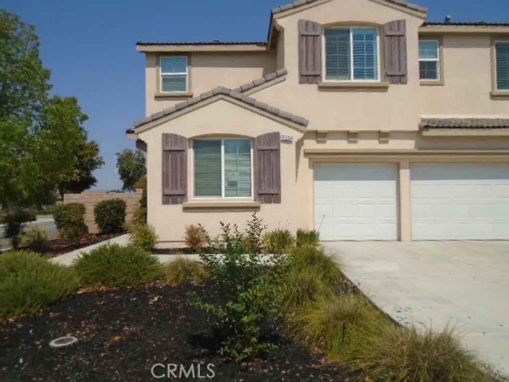 30254 Blue Cedar Drive, Menifee, CA 92584