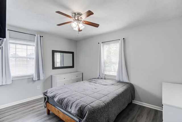 10209 Cathedral Drive, Houston, TX 77051
