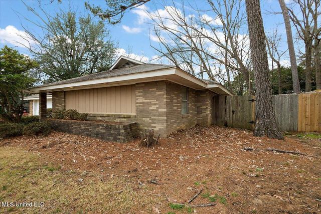 43 Stonegate Drive, Brandon, MS 39042