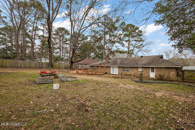 43 Stonegate Drive, Brandon, MS 39042