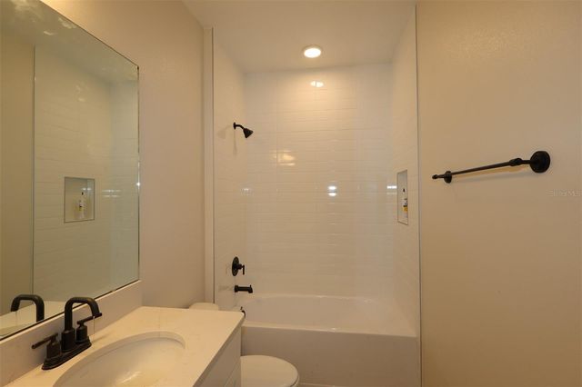 17323 BEACHGRASS ALLEY, Winter Garden, FL 34787