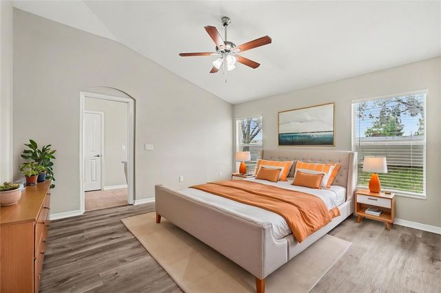 433 DOWN PINE DRIVE, Seffner, FL 33584