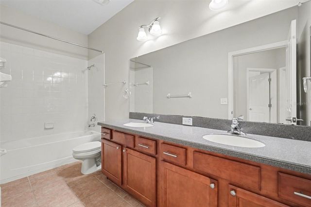 433 DOWN PINE DRIVE, Seffner, FL 33584