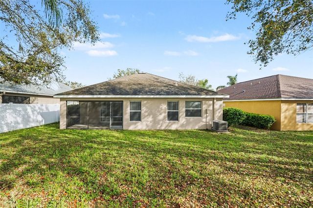 433 DOWN PINE DRIVE, Seffner, FL 33584