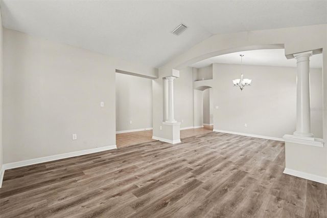 433 DOWN PINE DRIVE, Seffner, FL 33584