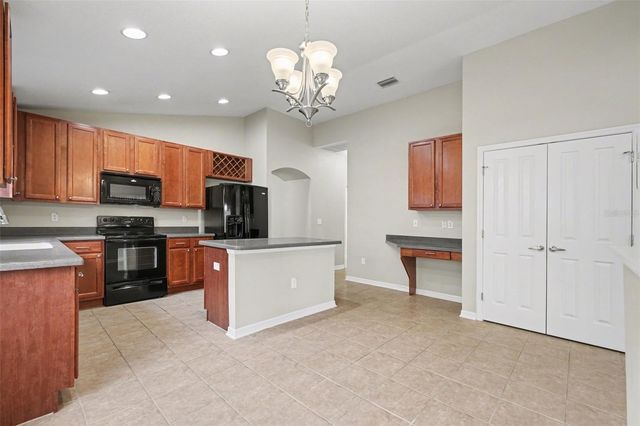 433 DOWN PINE DRIVE, Seffner, FL 33584