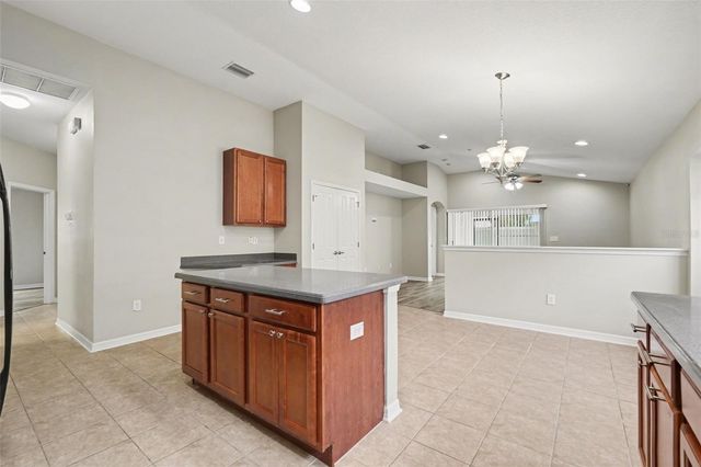 433 DOWN PINE DRIVE, Seffner, FL 33584