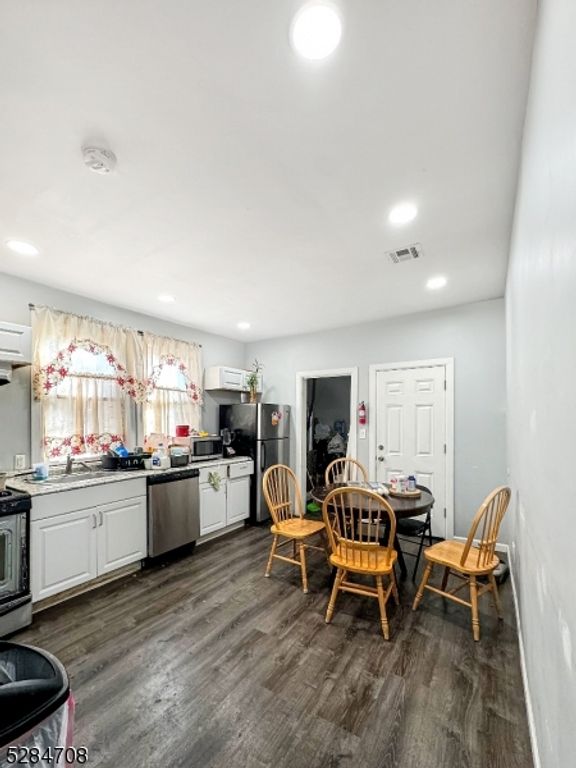 132 Ridge St, Newark City, NJ 07104 — photo 5