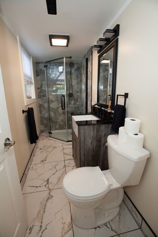 9012 W 89th Street, Hickory Hills, IL 60457