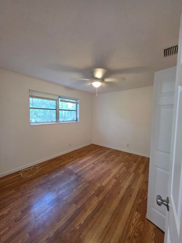 201 S J Street 8, Lake Worth Beach, FL 33460