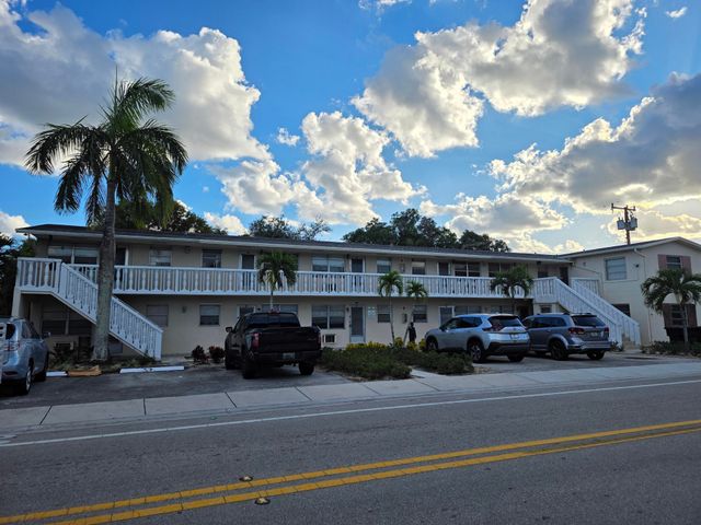 201 S J Street 8, Lake Worth Beach, FL 33460