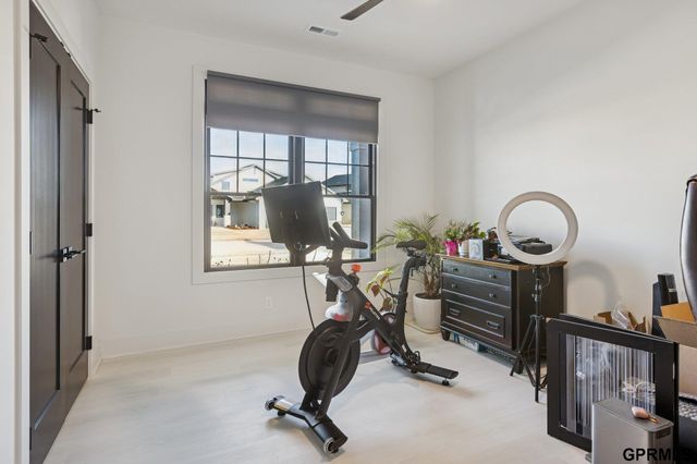 28533 Jessie Circle, Valley, NE 68064