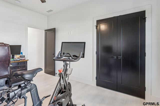 28533 Jessie Circle, Valley, NE 68064