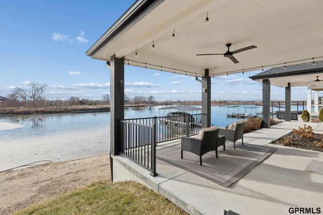 28533 Jessie Circle, Valley, NE 68064