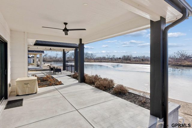 28533 Jessie Circle, Valley, NE 68064