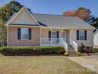 6030 Featherstone Court, Rock Hill, SC 29732
