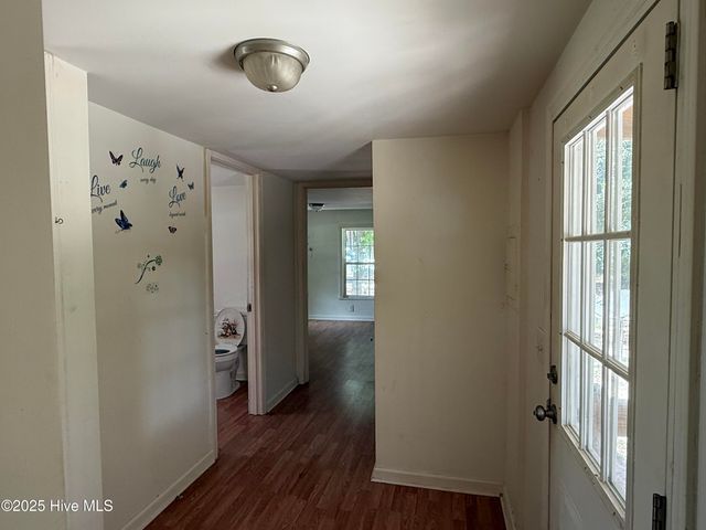 4205 Bass Lake Road, Clinton, NC 28328