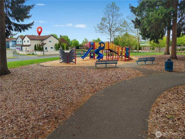 5800 Balustrade Boulevard SE, Lacey, WA 98513