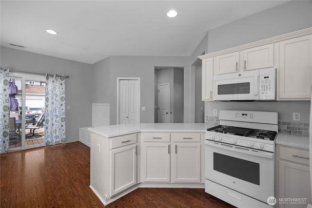 5800 Balustrade Boulevard SE, Lacey, WA 98513