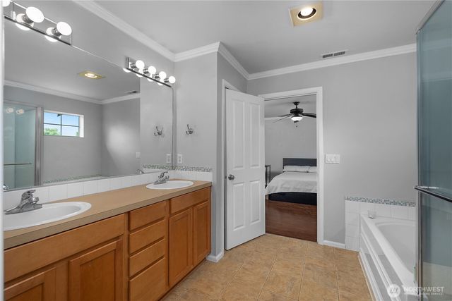 5800 Balustrade Boulevard SE, Lacey, WA 98513