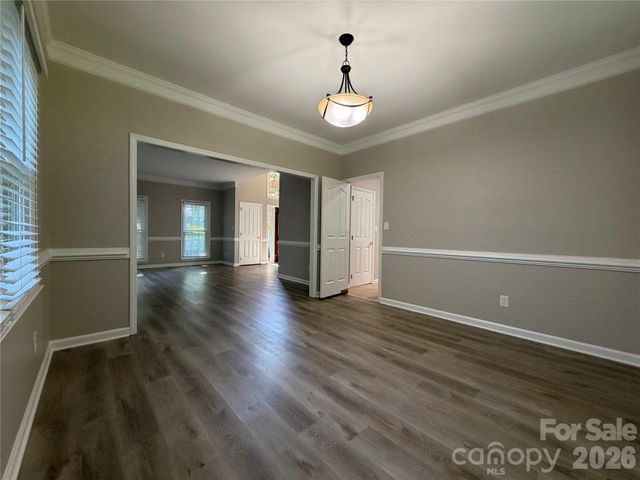 4714 Avonwood Lane, Charlotte, NC 28270