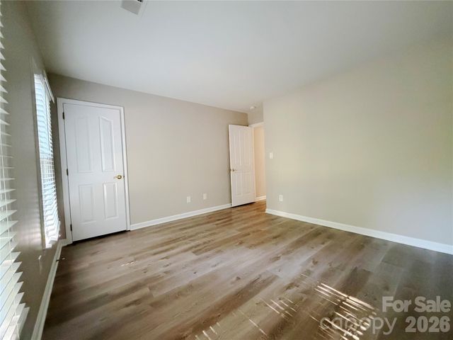 4714 Avonwood Lane, Charlotte, NC 28270