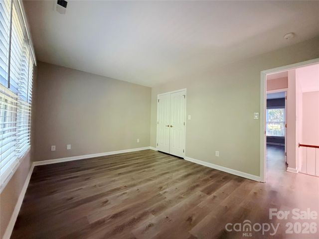 4714 Avonwood Lane, Charlotte, NC 28270