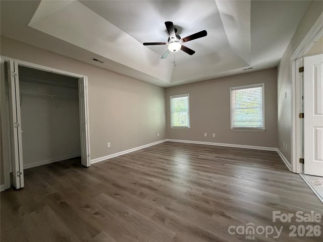4714 Avonwood Lane, Charlotte, NC 28270