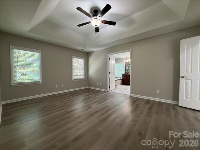 4714 Avonwood Lane, Charlotte, NC 28270